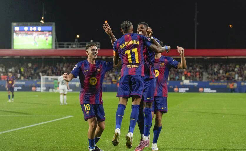 巴萨主场6-0横扫瓦伦西亚，连续3场狂轰18球，高居西甲积分榜前列